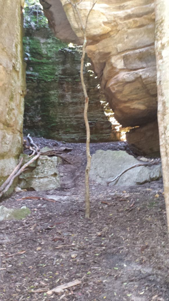 Ethereal Canyon and Lions Head and Pass