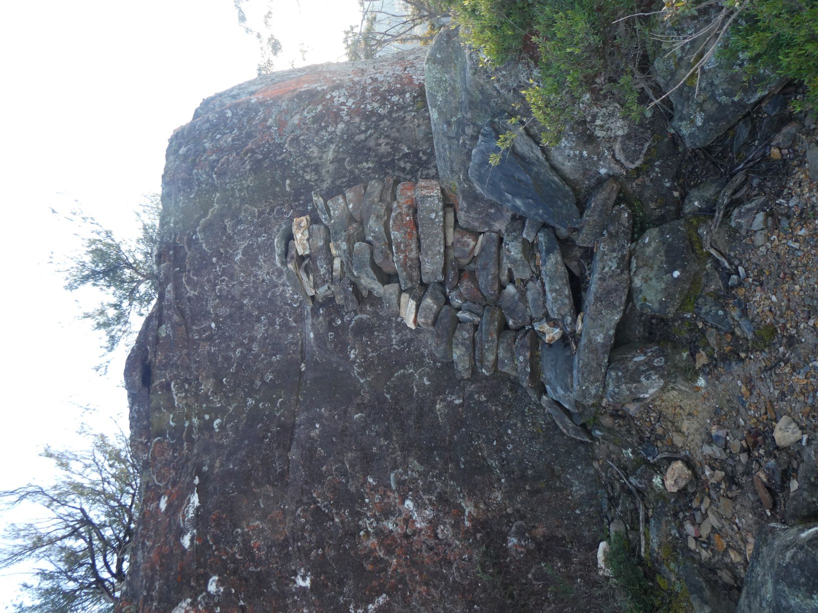 Cottage Rock Step up