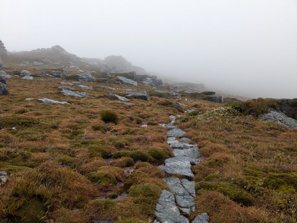 Slab path along the ridge